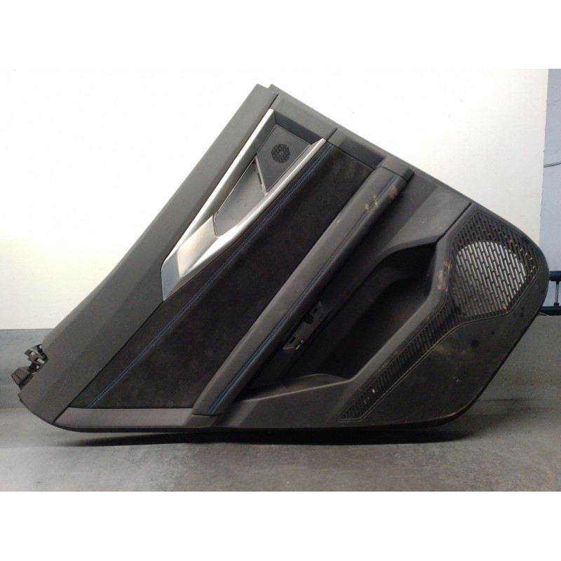 Recambio de guarnecido puerta trasera izquierda para renault austral tce 130 referencia OEM IAM 829016598R 829016598R 