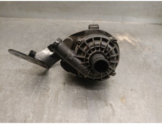 Recambio de bomba agua para renault austral tce 130 referencia OEM IAM 210101470R 210101470R 039202450P BOSCH