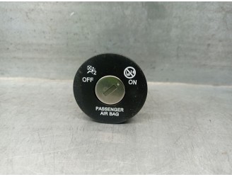 Recambio de interruptor para kia xceed (cd) 1.5 t-gdi referencia OEM IAM 95940B4100 