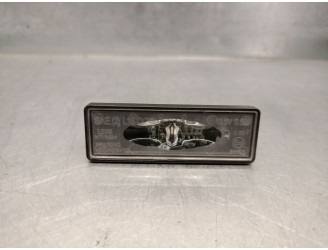 Recambio de piloto matricula para renault austral tce 130 referencia OEM IAM 265101139R 