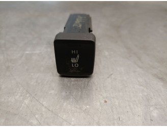 Recambio de mando asiento derecho para toyota corolla sedán (_e21_) 1.8 vvti hybrid (zwe211, mzea12) referencia OEM IAM 84751020