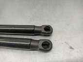 Replacement trunk / tailgate shock absorbers for Kia XCeed (CD) 1.5 T-GDI OEM IAM reference 81770J7800 81780J7800