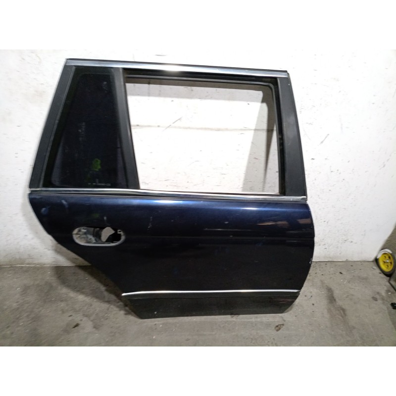 Recambio de puerta trasera derecha para bmw 5 touring (e39) 525 tds referencia OEM IAM 41528266726 41528266726 