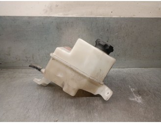 Recambio de deposito expansion para hyundai i30 (gd) 1.4 crdi referencia OEM IAM 25430A2000 25430A2000 