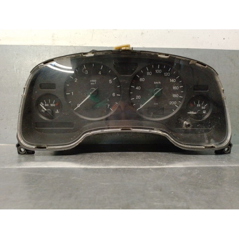 Recambio de cuadro instrumentos para opel astra g sedán (t98) 1.6 (f69) referencia OEM IAM 90561454 1256070 