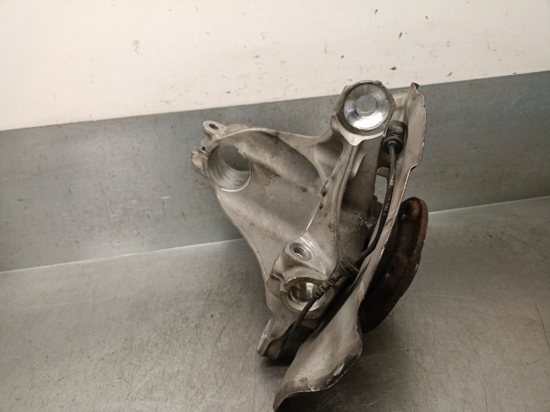 Recambio de mangueta delantera derecha para bmw 1 (f40) 118 i referencia OEM IAM 6876646 31216876852 