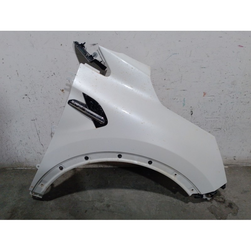 Recambio de aleta delantera derecha para renault captur ii (hf_) tce 155 (hfmn) referencia OEM IAM 631007255R  