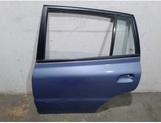 Replacement left rear door for Kia Rio I Hatchback (DC) 1.3 OEM IAM reference 