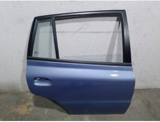 Recambio de puerta trasera derecha para kia rio i hatchback (dc) 1.3 referencia OEM IAM 