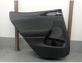 Recambio de guarnecido puerta trasera izquierda para kia xceed (cd) 1.5 t-gdi referencia OEM IAM 83301J7832DQB 83301J7832DQB 