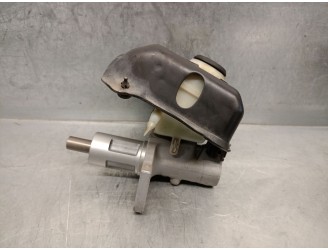 Recambio de bomba freno para audi a5 (8t3) 3.0 tdi quattro referencia OEM IAM 8K0611301A 8K0611301A 