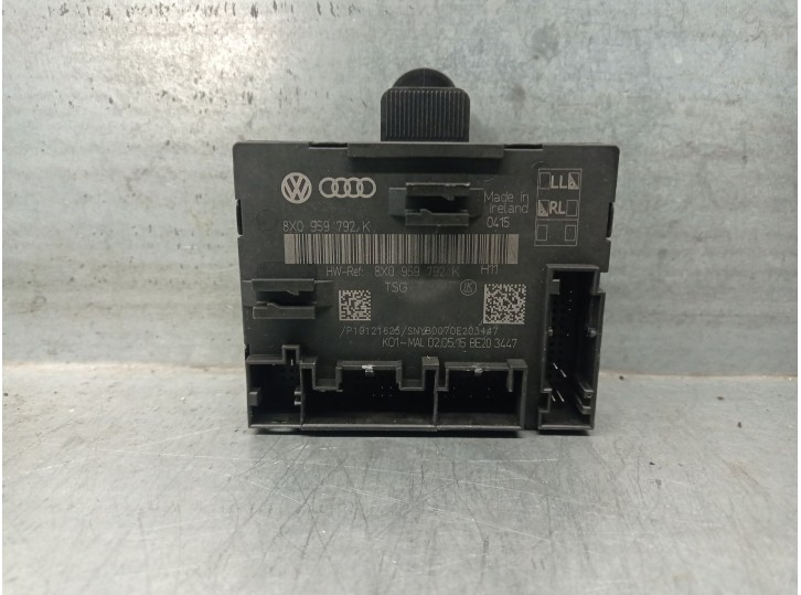 Replacement central locking control unit for Audi Q3 (8UB, 8UG) 2.0 TDI OEM IAM reference 8X0959792K 