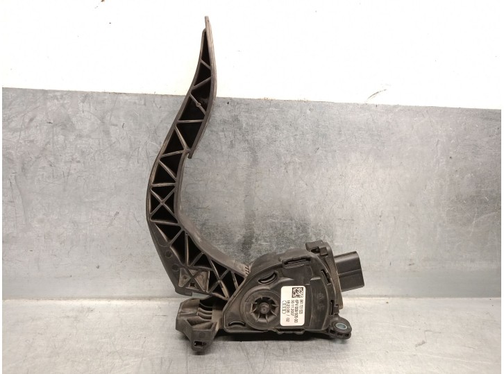 Recambio de potenciometro pedal para audi a5 (8t3) 3.0 tdi quattro referencia OEM IAM 8K1721523 8K1721523 6PV00950500 HELLA
