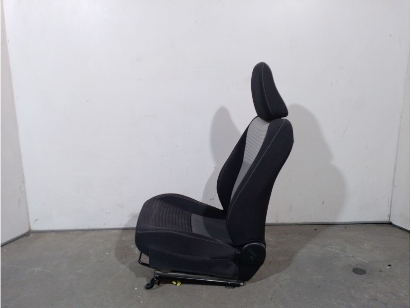 Recambio de asiento delantero derecho para toyota yaris (_p13_) 1.5 (nsp131_) referencia OEM IAM 716400D210C1 716400D210C1 