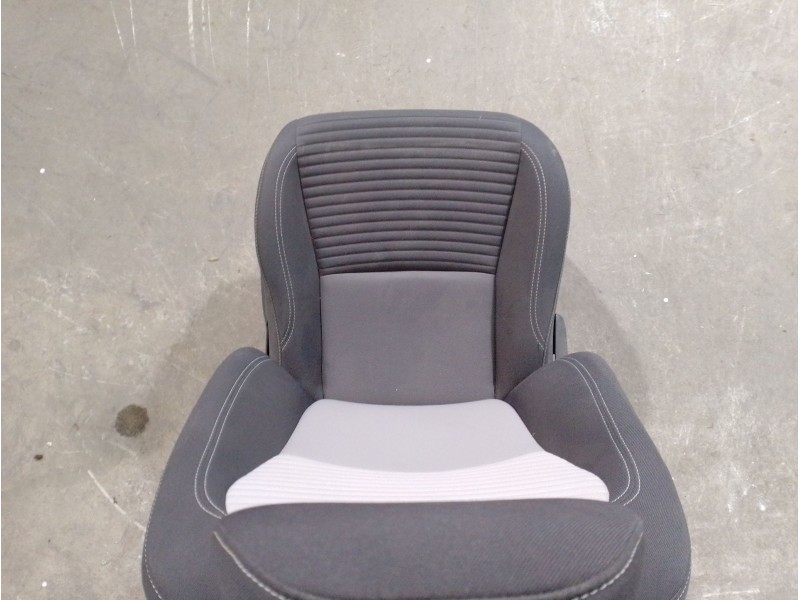 Recambio de asiento delantero derecho para toyota yaris (_p13_) 1.5 (nsp131_) referencia OEM IAM 716400D210C1 716400D210C1 