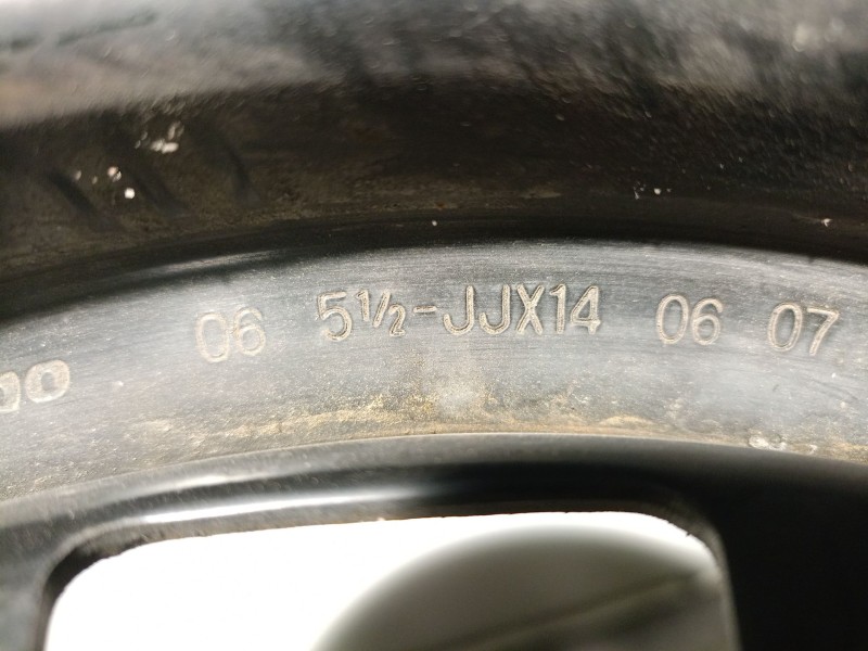 Recambio de llanta para kia rio i hatchback (dc) 1.3 referencia OEM IAM K9965G75540 R14X51/2JJDOT 