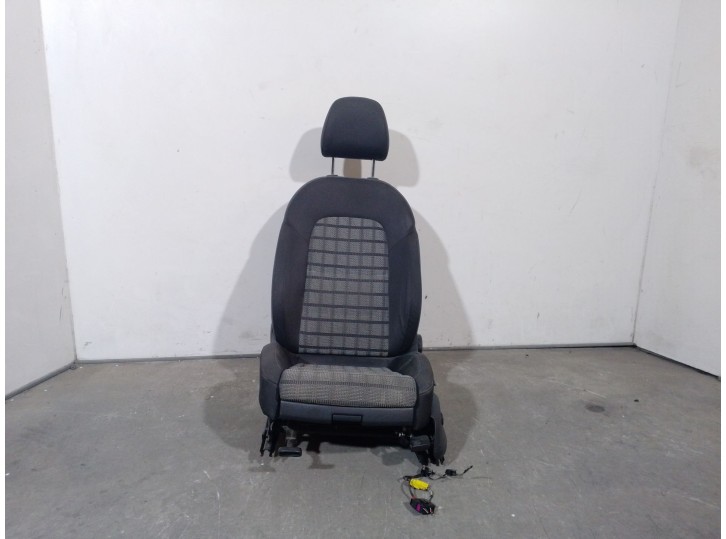 Replacement front left seat for Audi Q3 (8UB, 8UG) 2.0 TDI OEM IAM reference 8U0881361M 8U0881361M 