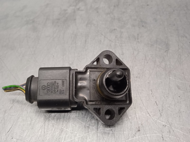 Recambio de sensor presion para seat ibiza (6k) 1.4 referencia OEM IAM 030906051A 0261230011 BOSCH
