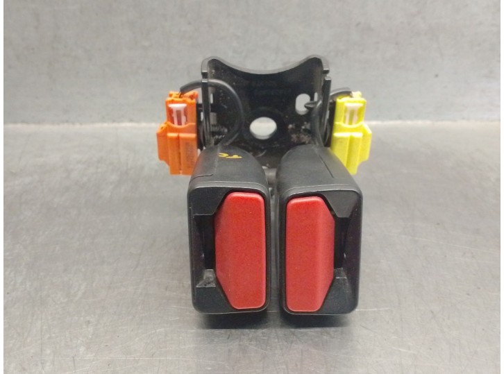 Recambio de enganche cinturon para volvo v60 i (155) d3 / d4 referencia OEM IAM 31250658 31250658 