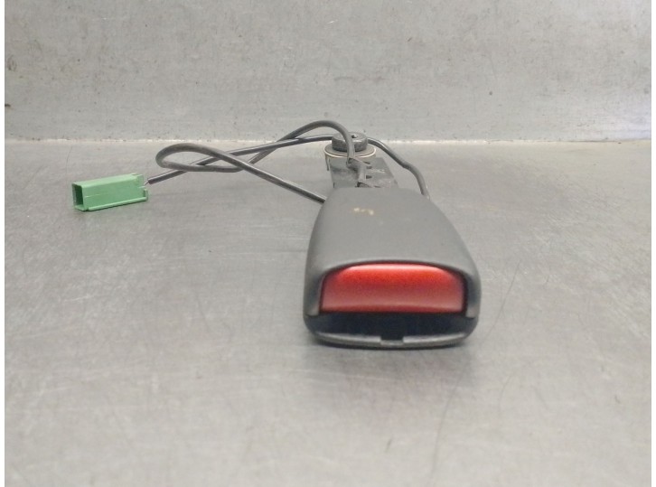 Recambio de enganche cinturon para volvo v60 i (155) d3 / d4 referencia OEM IAM 8623453 8623453 