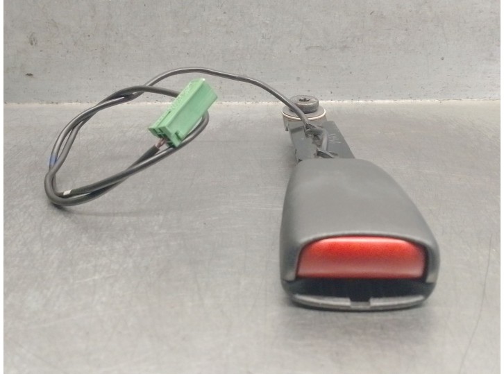 Recambio de enganche cinturon para volvo v60 i (155) d3 / d4 referencia OEM IAM 8623453 8623453 
