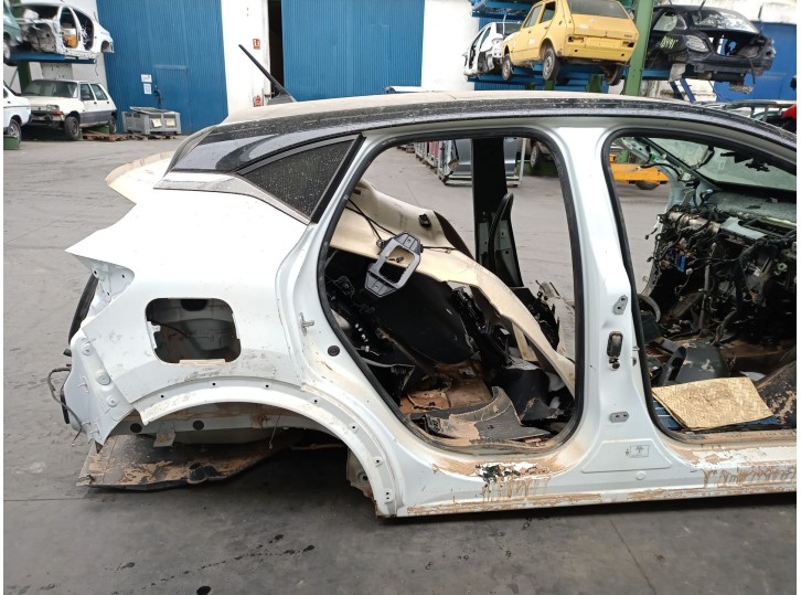 Recambio de aleta trasera derecha para renault captur ii (hf_) tce 155 (hfmn) referencia OEM IAM 766329606R 766329606R 