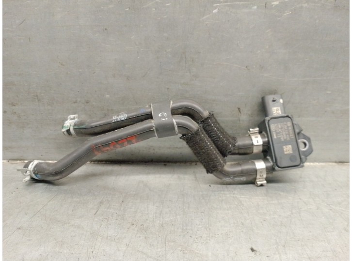 Recambio de sensor presion para renault austral tce 130 referencia OEM IAM 227701800R  026123202E BOSCH