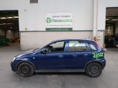 opel corsa c (x01) del año 2004