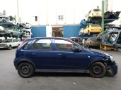 opel corsa c (x01) del año 2004
