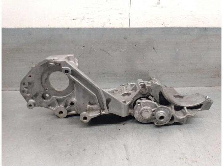 Recambio de soporte alternador para volkswagen cc referencia OEM IAM 03L903143K 03L903139Q 
