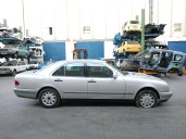 mercedes-benz clase e (w210) del año 1999