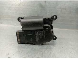 Recambio de motor apertura trampillas climatizador para audi q3 (8ub, 8ug) 2.0 tdi referencia OEM IAM 5Q0907511L  T915266A VALEO