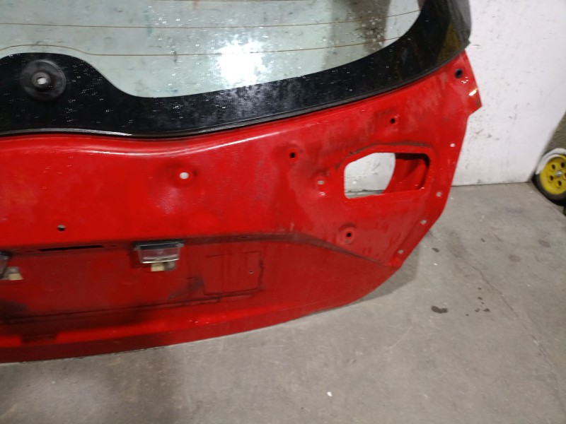 Recambio de porton trasero para toyota yaris (_p13_) 1.5 (nsp131_) referencia OEM IAM 670050D540 670050D540 