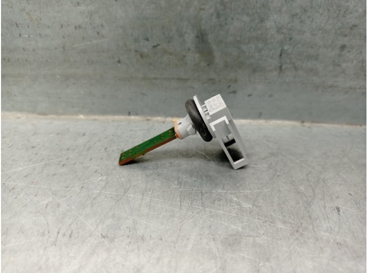 Recambio de sensor para audi q3 (8ub, 8ug) 2.0 tdi referencia OEM IAM 3D0907543A  784303A