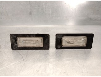 Recambio de piloto matricula para audi a5 (8t3) 3.0 tdi quattro referencia OEM IAM 8T0943021 8T0943021 