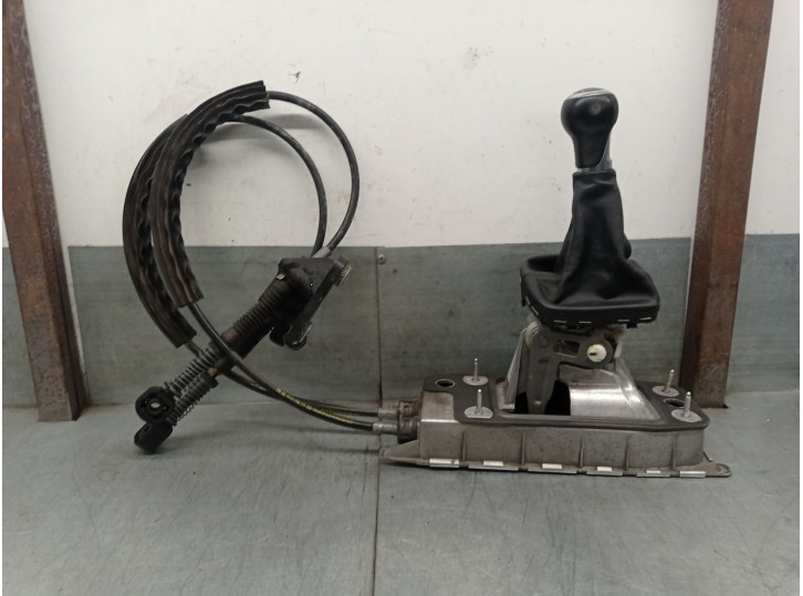 Recambio de palanca cambio para audi q3 (8ub, 8ug) 2.0 tdi referencia OEM IAM 5N0711049T 5N0711050A 