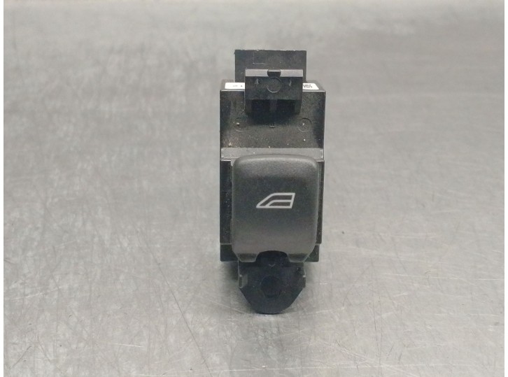 Recambio de mando elevalunas delantero derecho para volvo v60 i (155) d3 / d4 referencia OEM IAM 31272012 