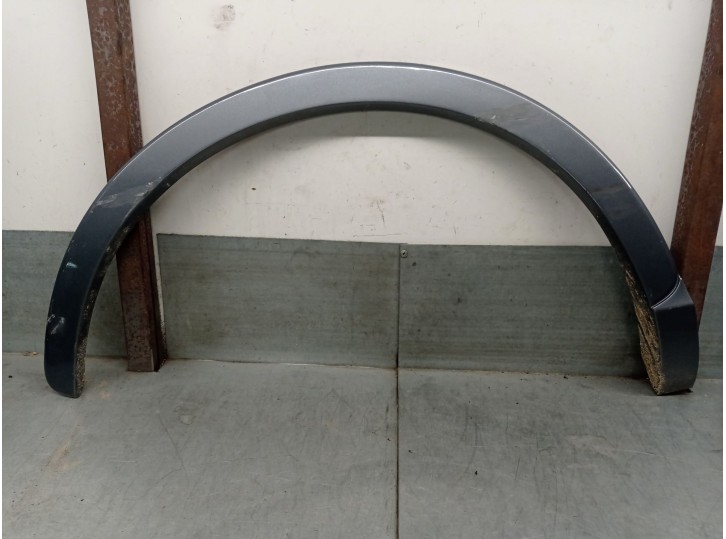 Recambio de aletin trasero derecho para audi q3 (8ub, 8ug) 2.0 tdi referencia OEM IAM 8U0853818 8U0853818 