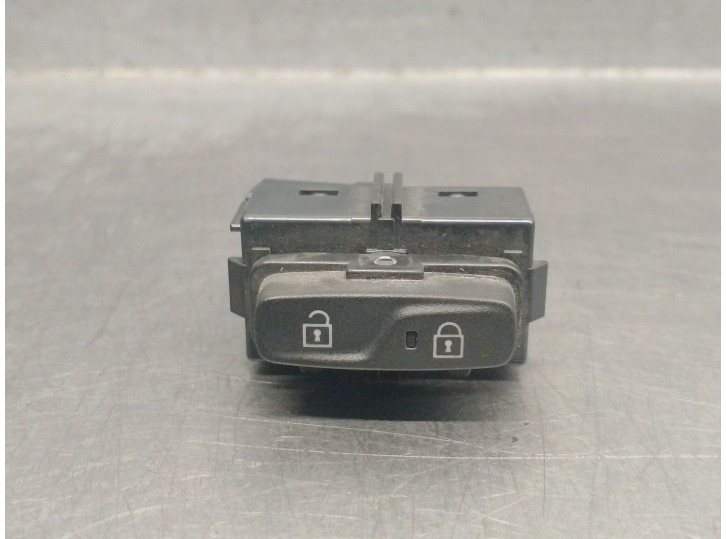 Recambio de interruptor para volvo v60 i (155) d3 / d4 referencia OEM IAM 31318989  10W482