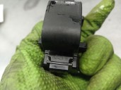 Recambio de mando elevalunas trasero derecho para toyota yaris (_p13_) 1.5 (nsp131_) referencia OEM IAM 19282919 