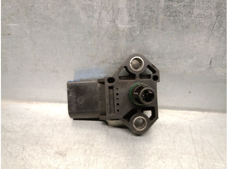 Recambio de sensor presion para audi a5 (8t3) 3.0 tdi quattro referencia OEM IAM 038906051C 0281002401 BOSCH