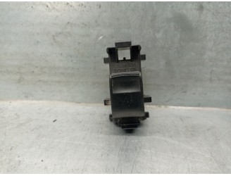 Recambio de mando elevalunas delantero derecho para toyota yaris (_p13_) 1.5 (nsp131_) referencia OEM IAM 19282917  