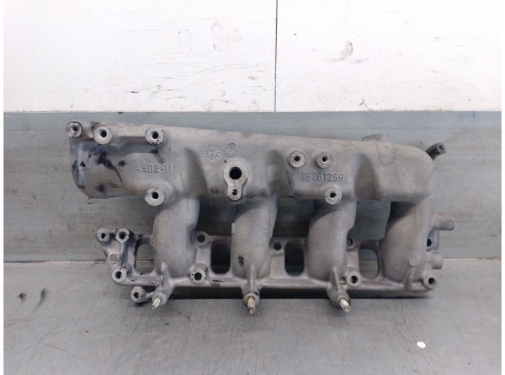 Recambio de colector admision para fiat stilo (192_) 1.9 jtd (192_xe1a) referencia OEM IAM 46761259 46822635 