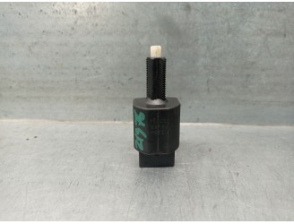 Recambio de interruptor para toyota yaris (_p13_) 1.5 (nsp131_) referencia OEM IAM 8434009100  