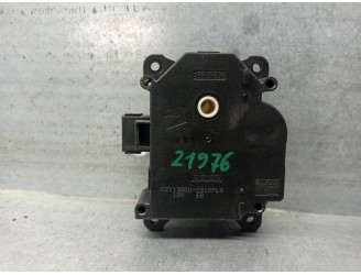 Recambio de motor apertura trampillas climatizador para toyota yaris (_p13_) 1.5 (nsp131_) referencia OEM IAM CZ1138002810  DENS