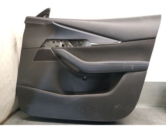 Recambio de guarnecido puerta delantera derecha para mazda cx-30 (dm) skyactiv-x m hybrid referencia OEM IAM DFR54281C DFR968450