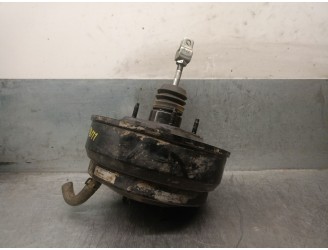 Replacement brake booster for Ford Ranger (ES) 2.5 TDCi CAT OEM IAM reference F01G0610MG 4524462 4UR79C BOSCH