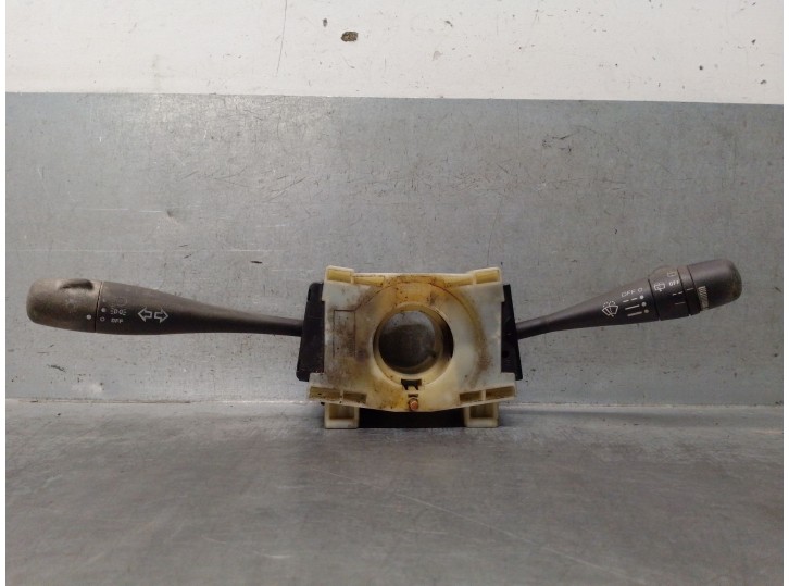 Recambio de mando luces para nissan terrano ii (r20) 2.7 td 4wd referencia OEM IAM 255607F010 255607F010 