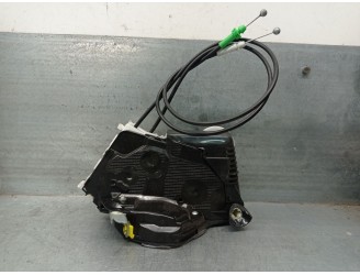 Recambio de cerradura puerta delantera izquierda para toyota yaris (_p13_) 1.5 (nsp131_) referencia OEM IAM 690400D520 690400D52