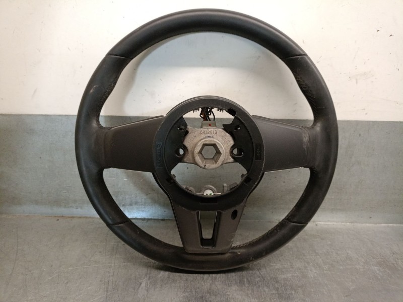 Recambio de volante para mazda cx-30 (dm) skyactiv-x m hybrid referencia OEM IAM BDGH32982 BDGH32982 